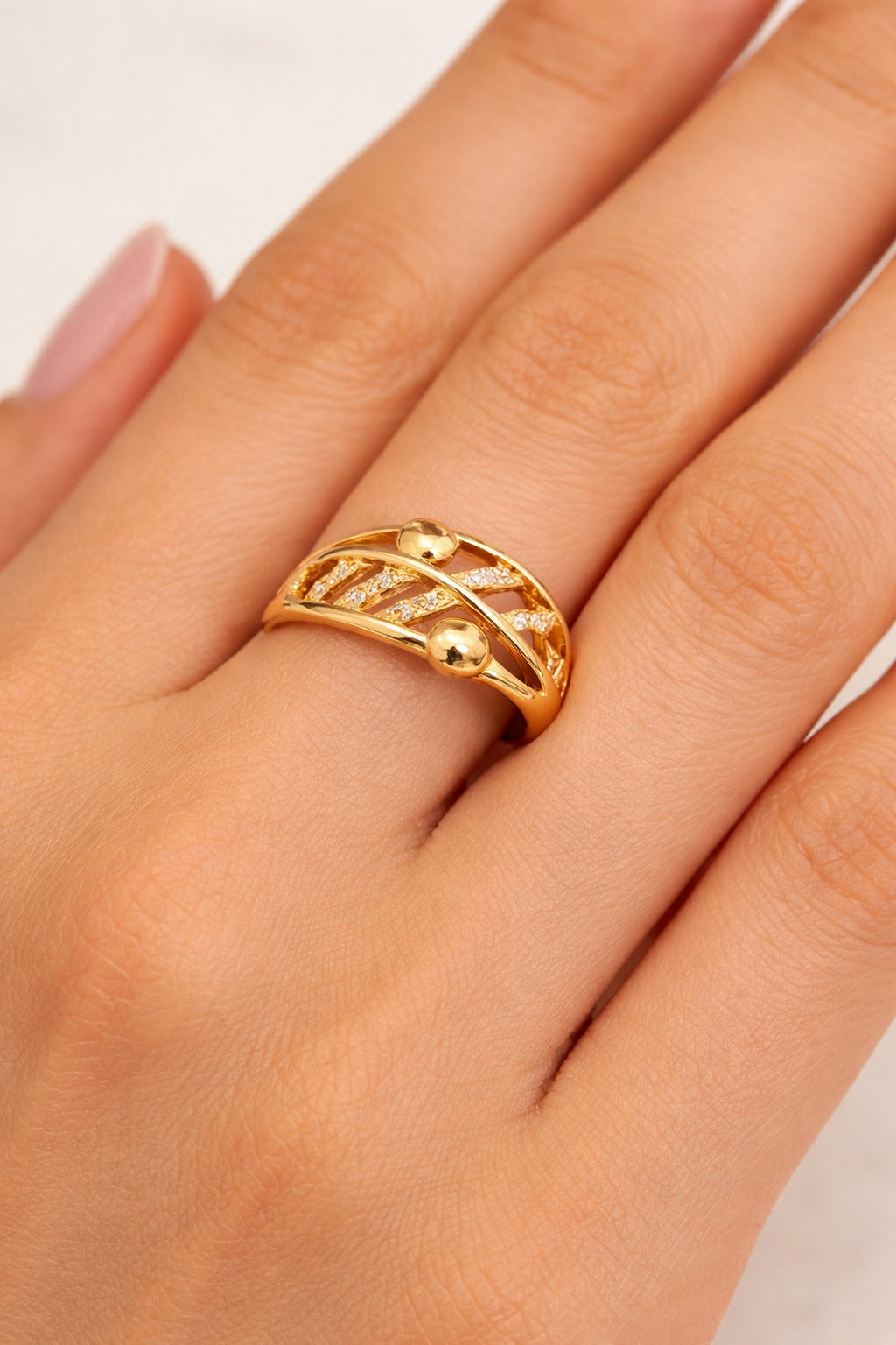 Royal Curve Gold Diamond Band Ring