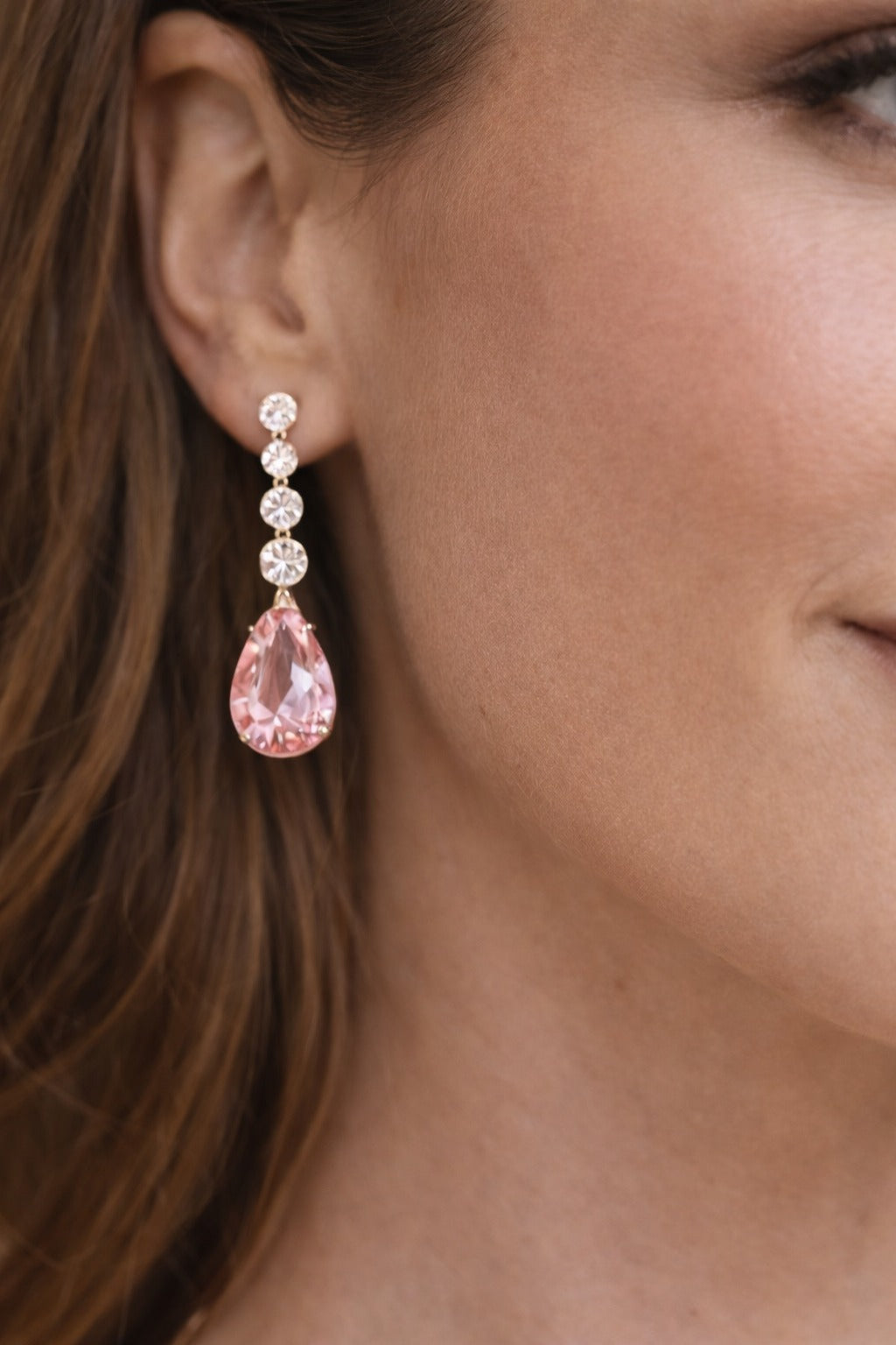 Elegant Pink Crystal Teardrop Necklace Set with Matching Earrings