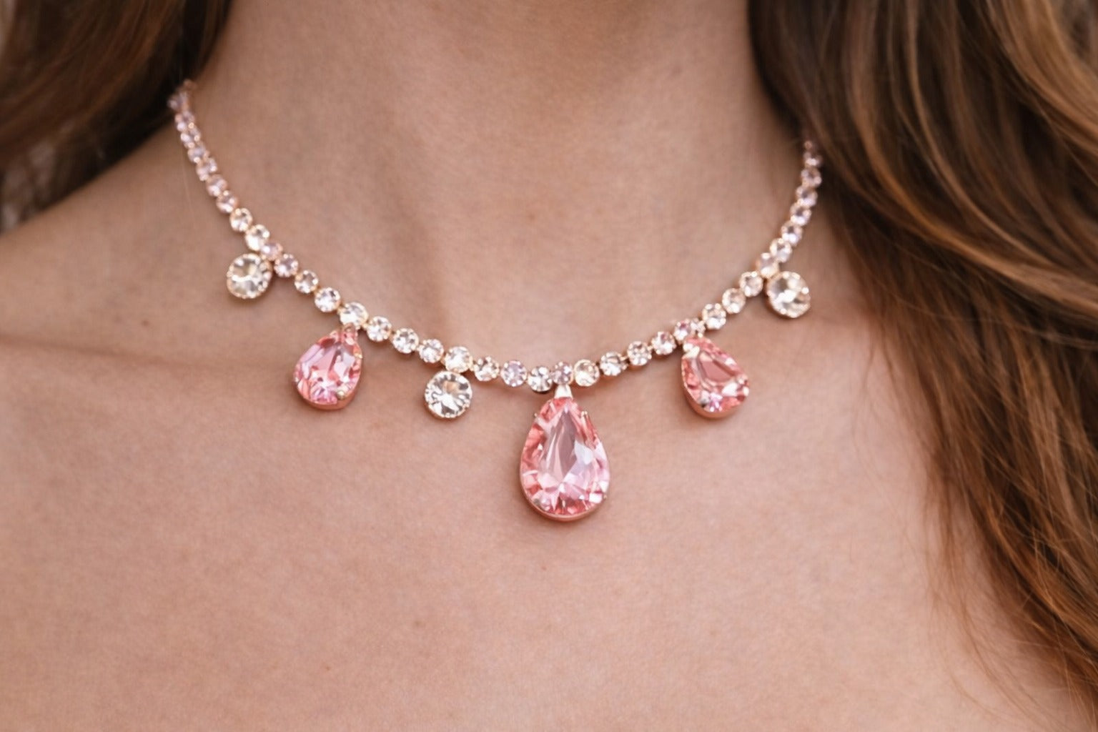 Elegant Pink Crystal Teardrop Necklace Set with Matching Earrings