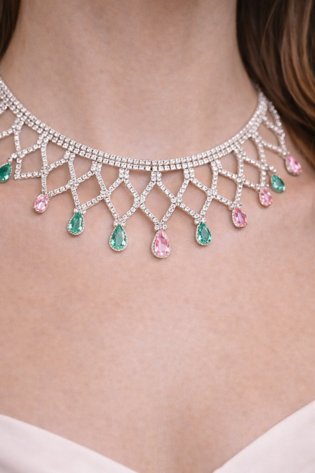 Elegant Diamond-Style Choker Necklace Set with Pink & Green Teardrop