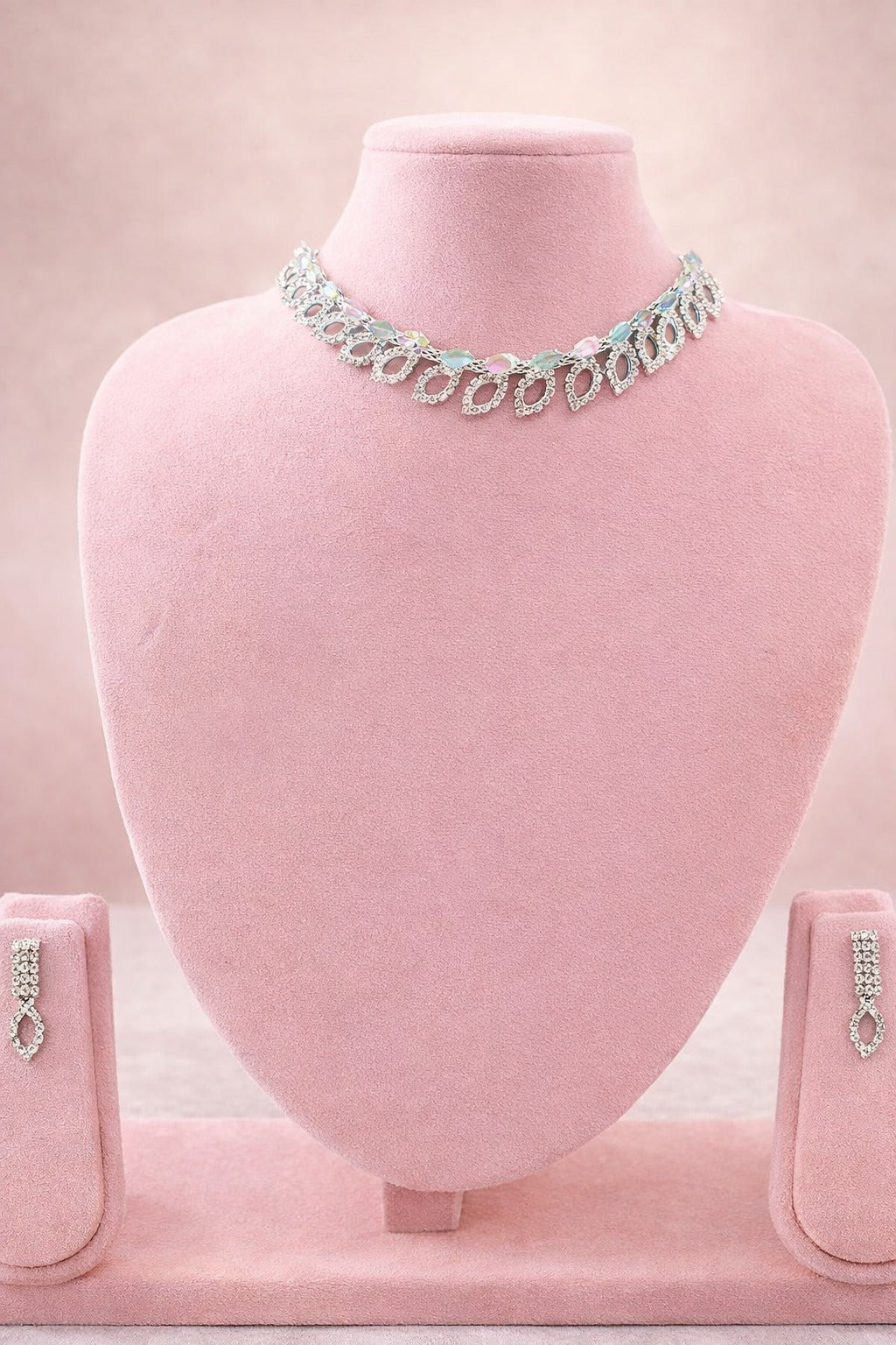 Pastel Elegance Teardrop Diamond Choker Necklace