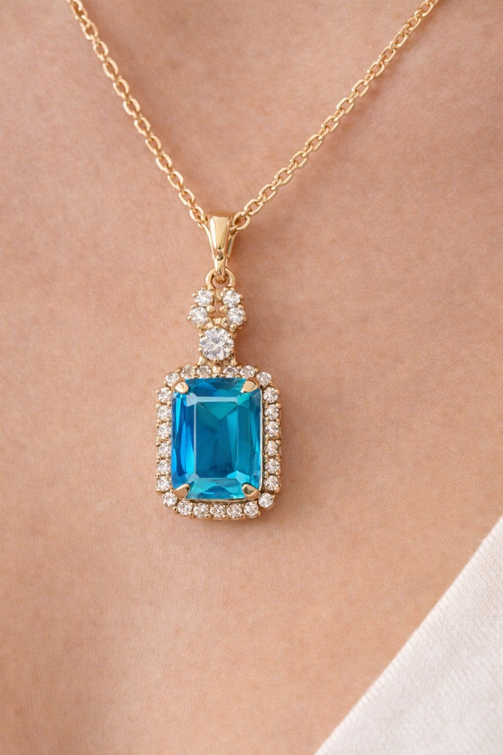 Royal Azure Crystal Pendant Necklace Set with Matching Earrings