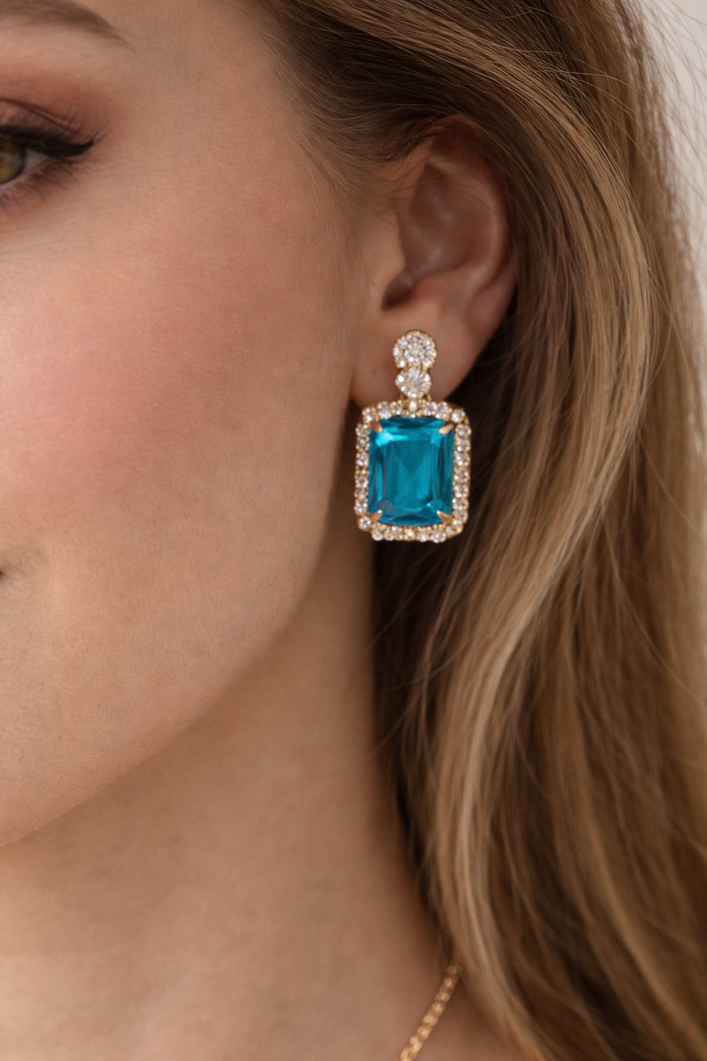 Royal Azure Crystal Pendant Necklace Set with Matching Earrings