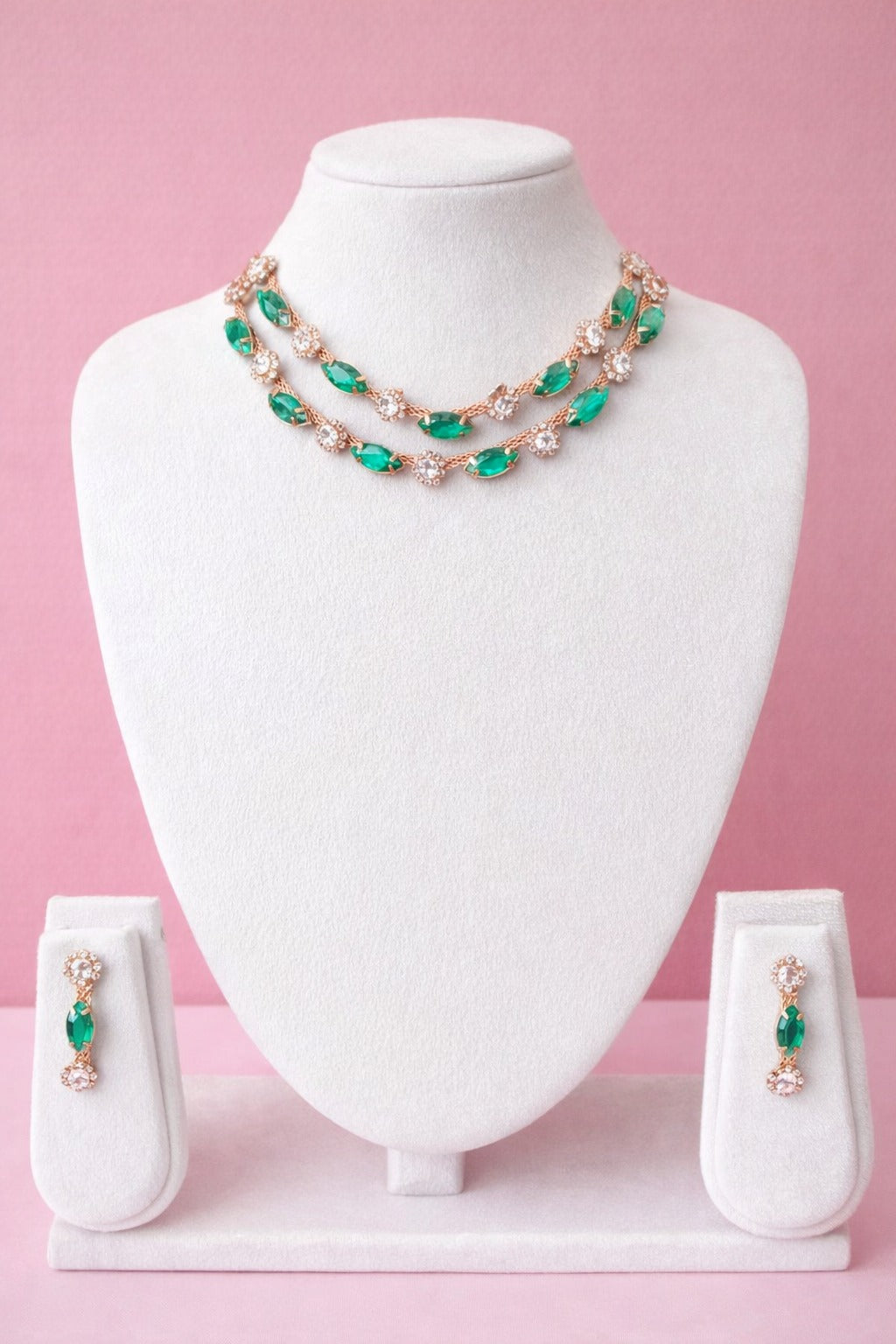 Royal Emerald Elegance Double-Layer Necklace Set with Sparkling Earrings