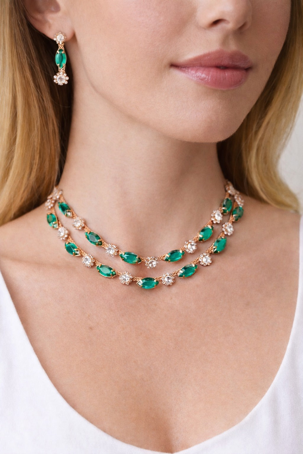 Royal Emerald Elegance Double-Layer Necklace Set with Sparkling Earrings