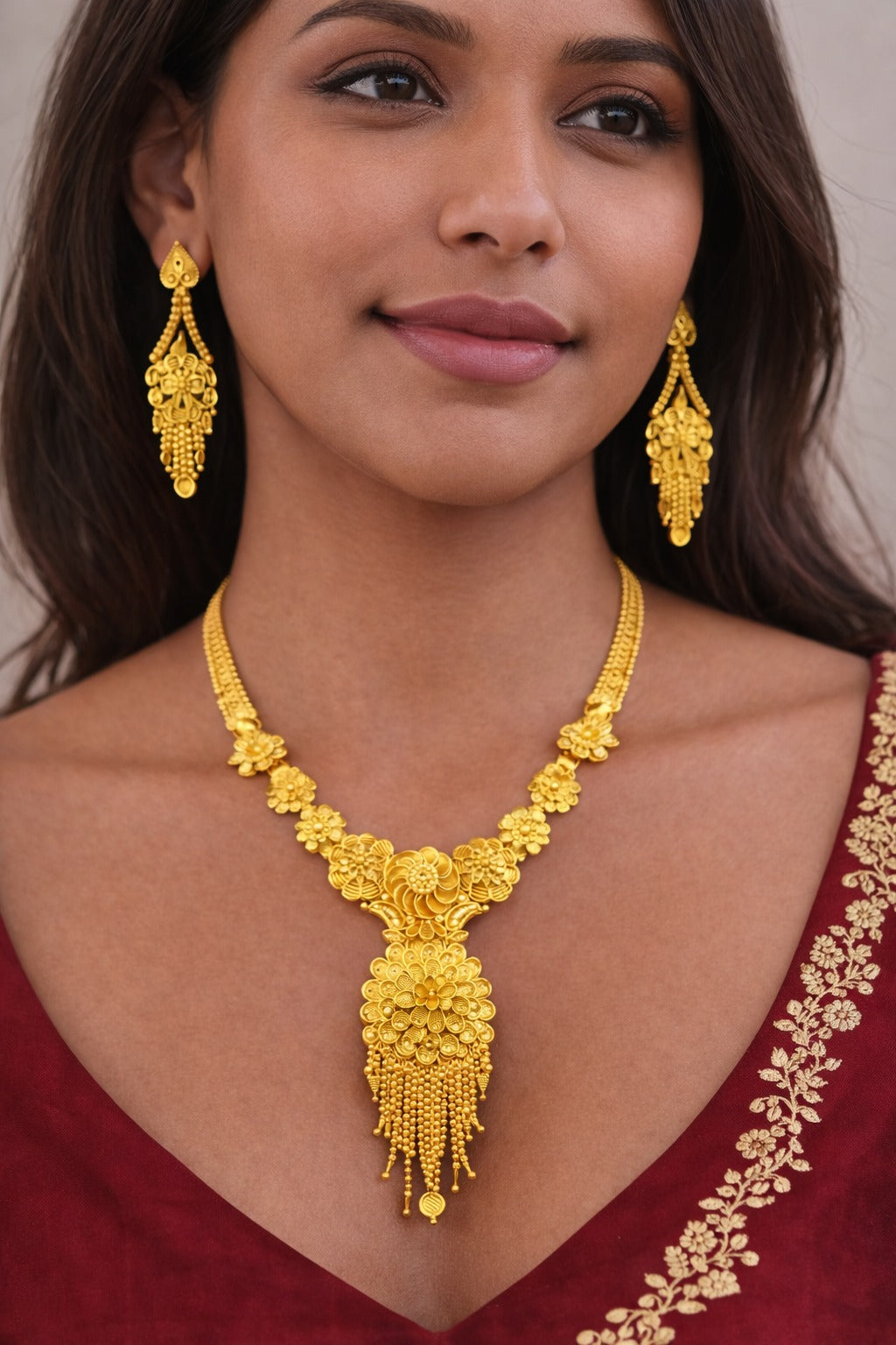 Royal Sunflower Heritage Gold Necklace Set with Statement Pendant & Long Earrings