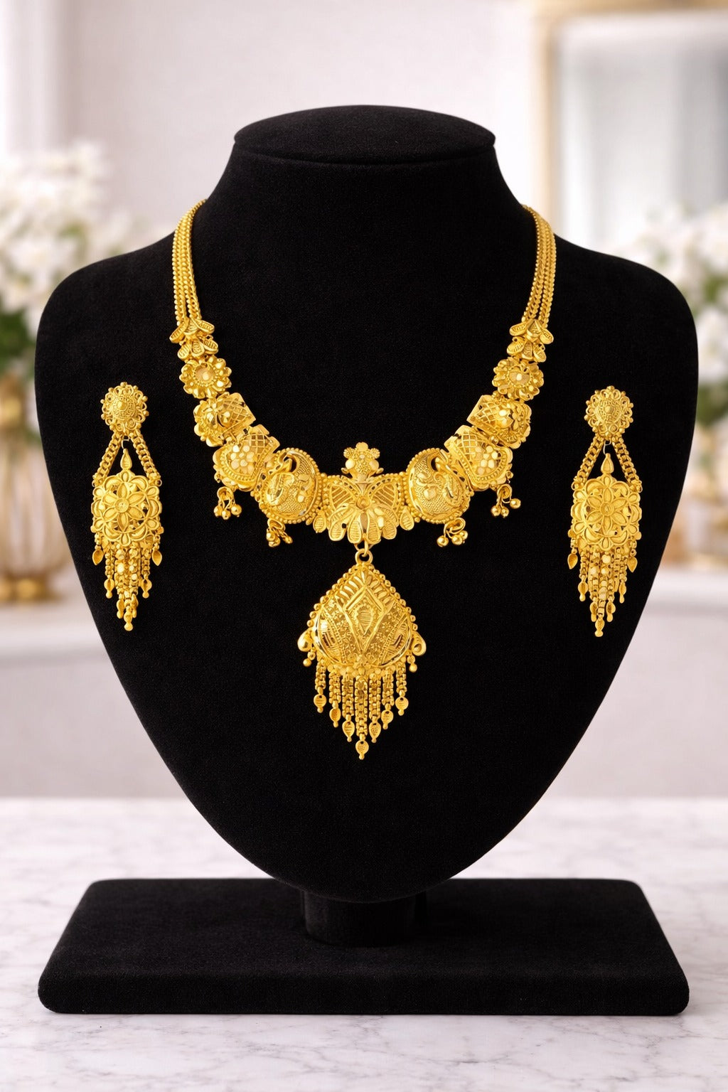 Royal Heritage Gold Bridal Necklace Set with Statement Pendant