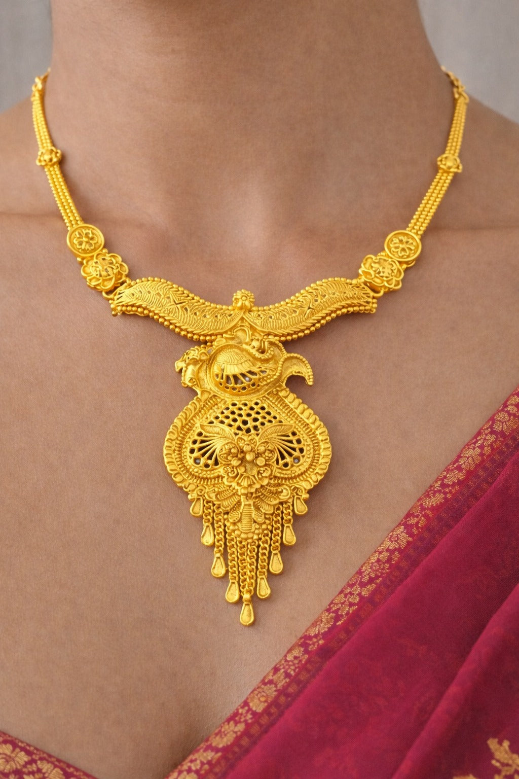 Royal Peacock Heritage Gold Necklace Set with Intricate Filigree Pendant & Matching Earrings