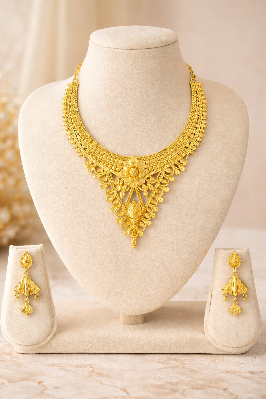 Royal Heritage Temple-Style Gold Necklace Set