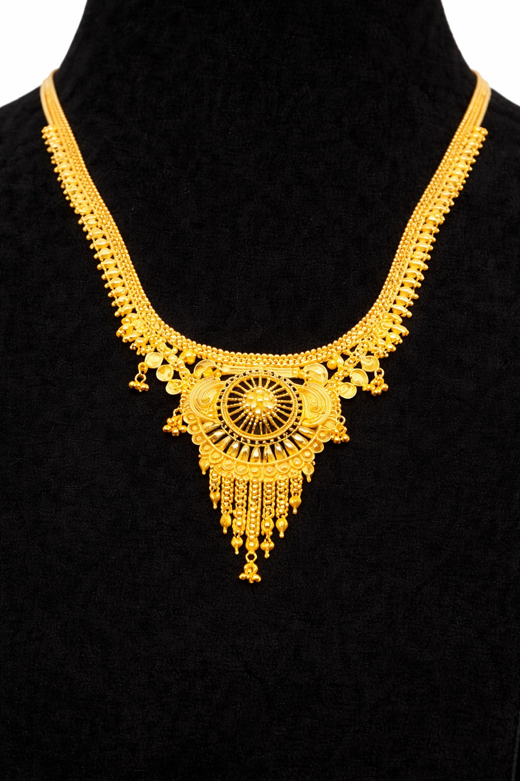 Classic Filigree Gold Necklace Set