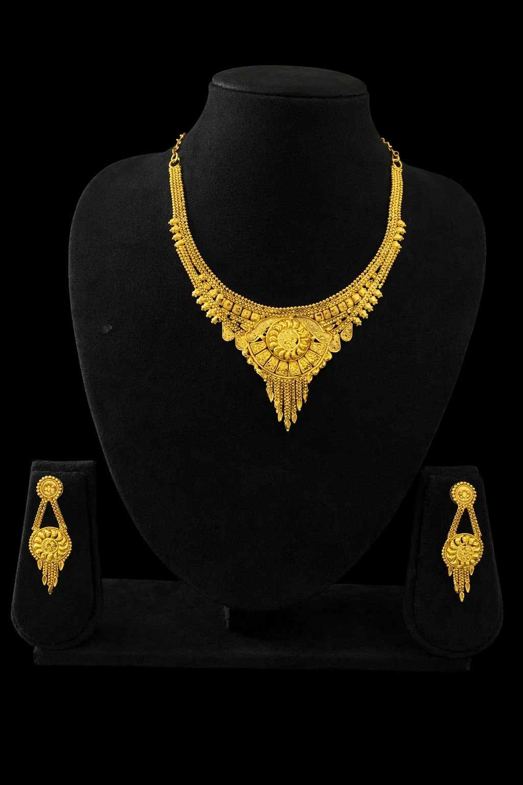 Classic South Indian Temple Gold Necklace Set
