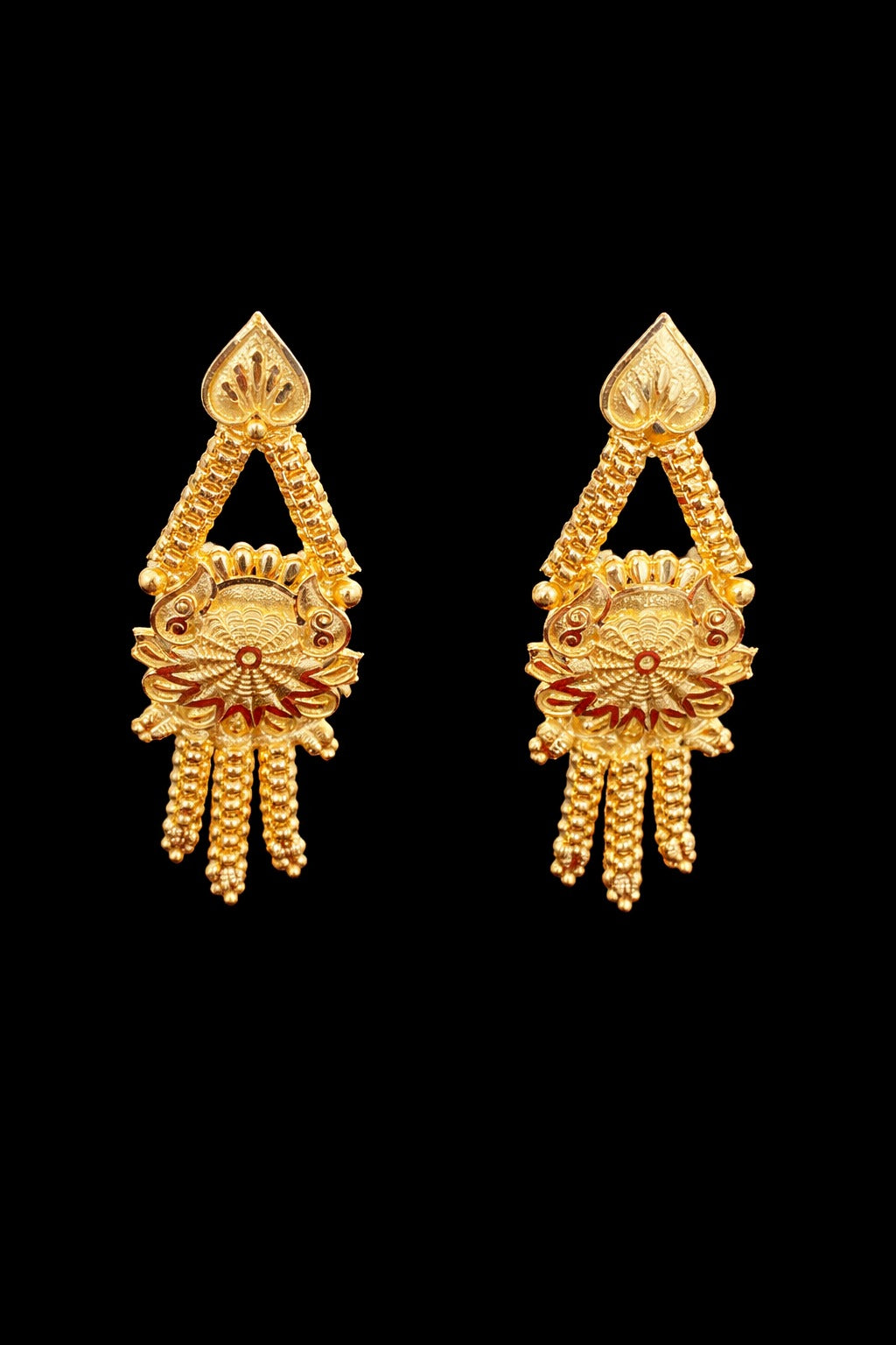 Royal Floral Gold Pendant Necklace Set with Matching Earrings