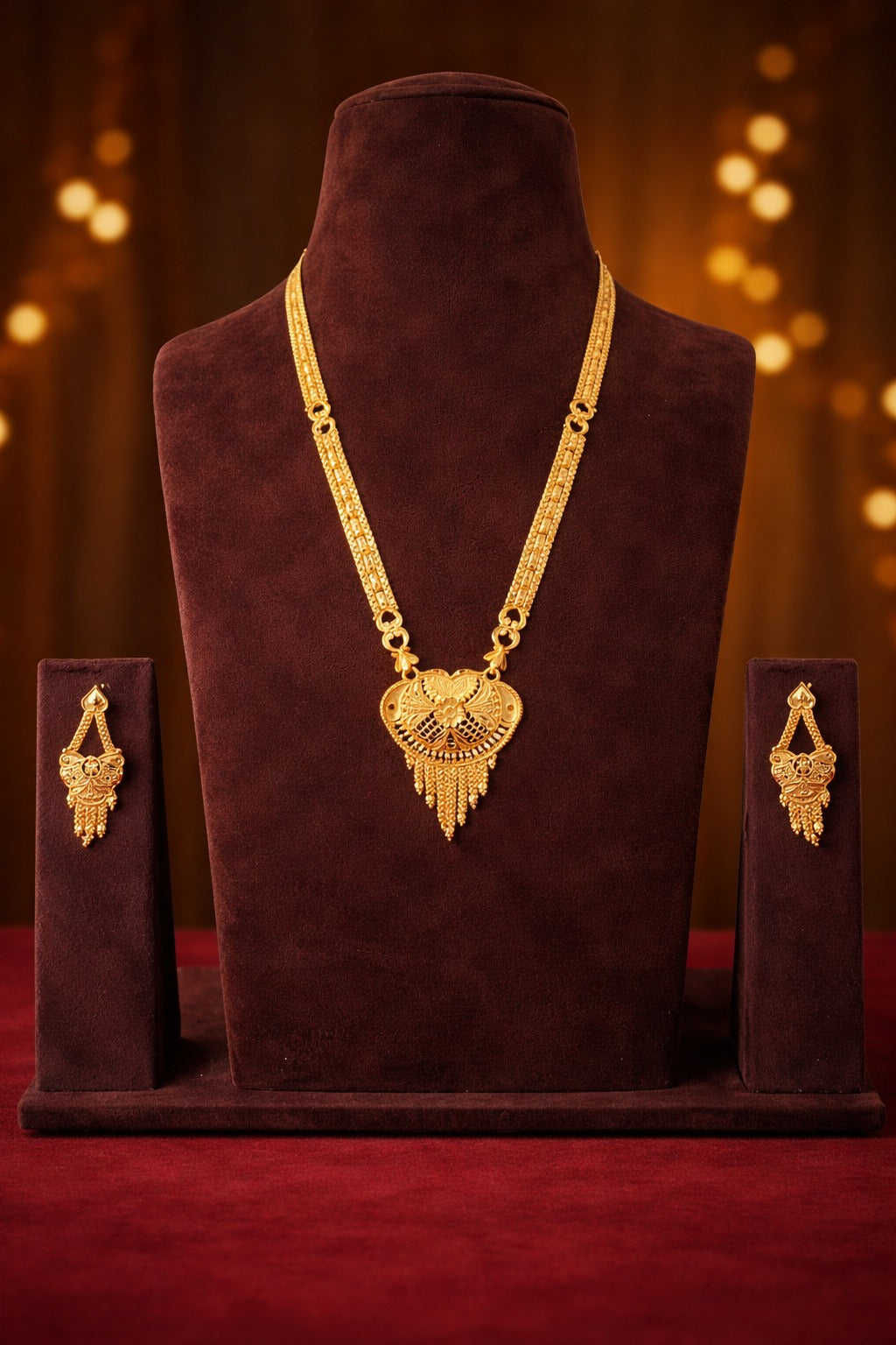 Royal Antique Gold Pendant Necklace Set with Traditional Drop Earrings