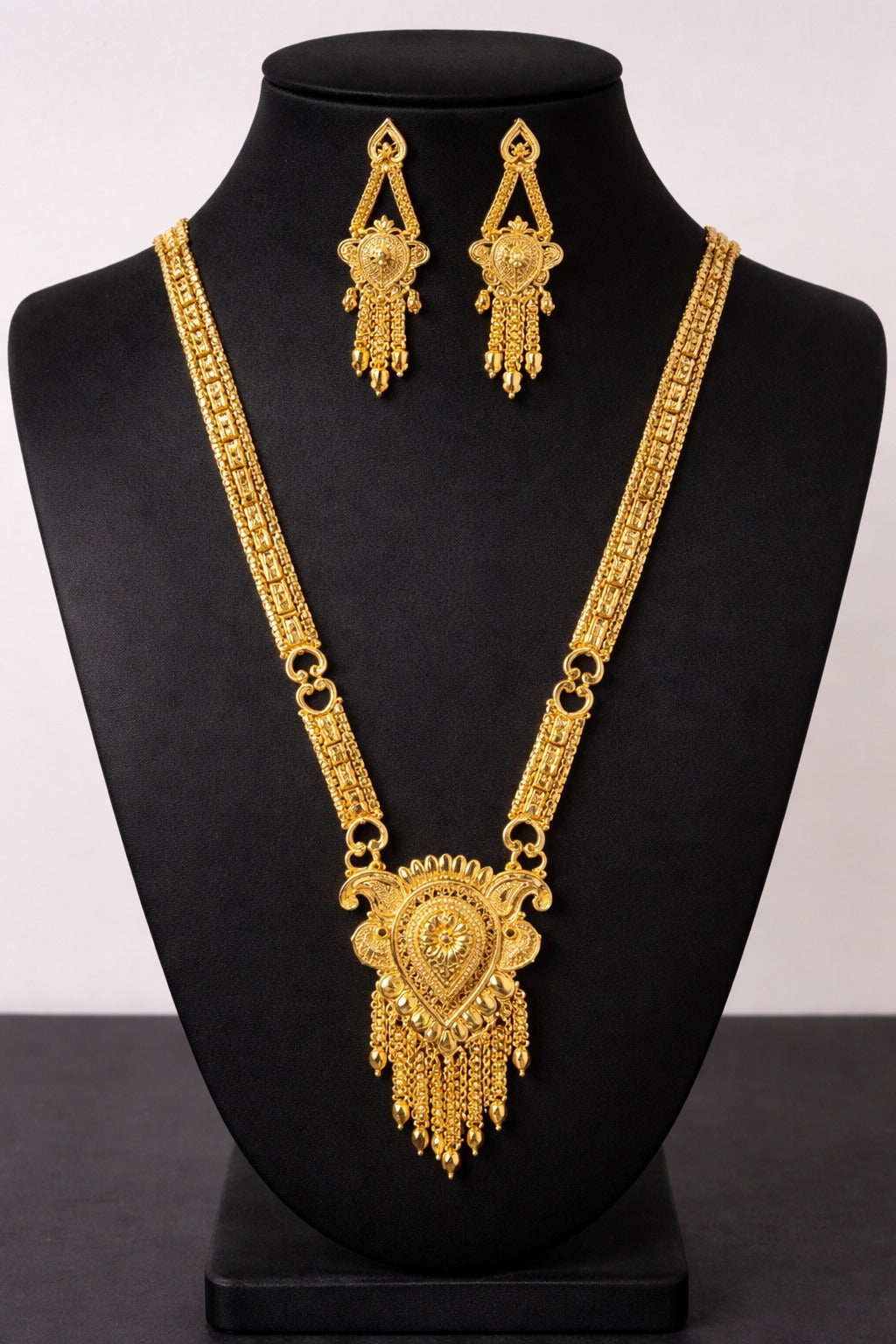 Royal Heritage Teardrop Gold Necklace Set with Matching Earrings