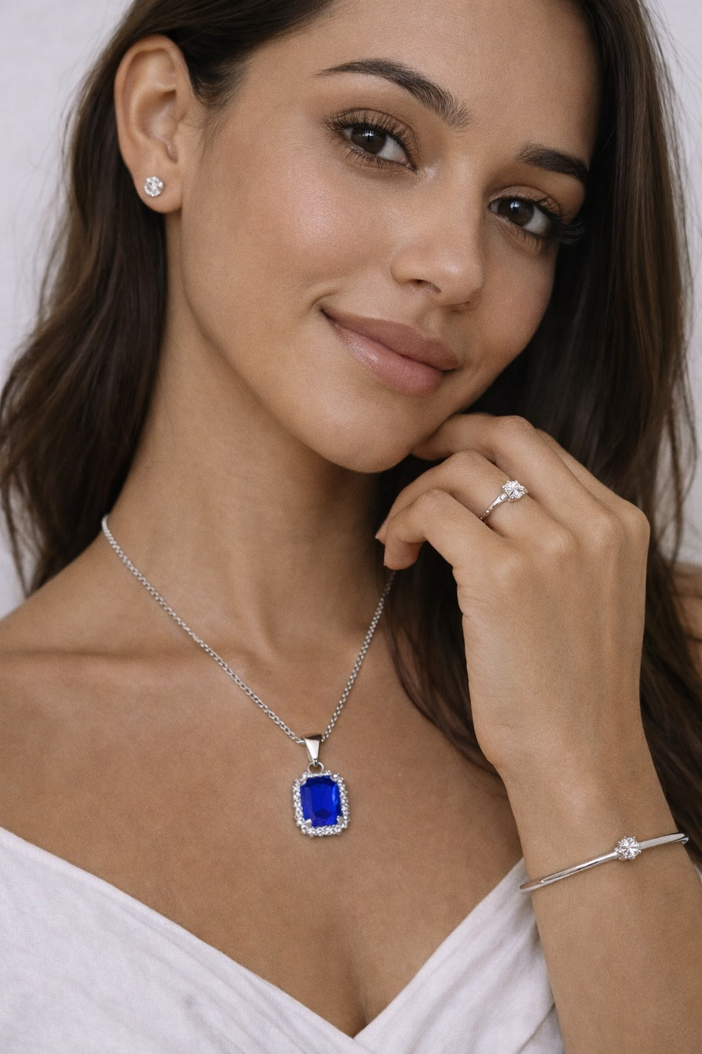 Elegant Sapphire Blue Stone Silver-Tone Jewelry Set – Pendant Necklace, Bracelet, Ring & Stud Earrings