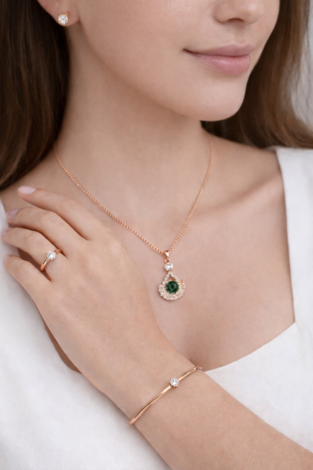 Elegant Rose Gold Green Stone Pendant Jewelry Set with Bracelet, Ring & Stud Earrings