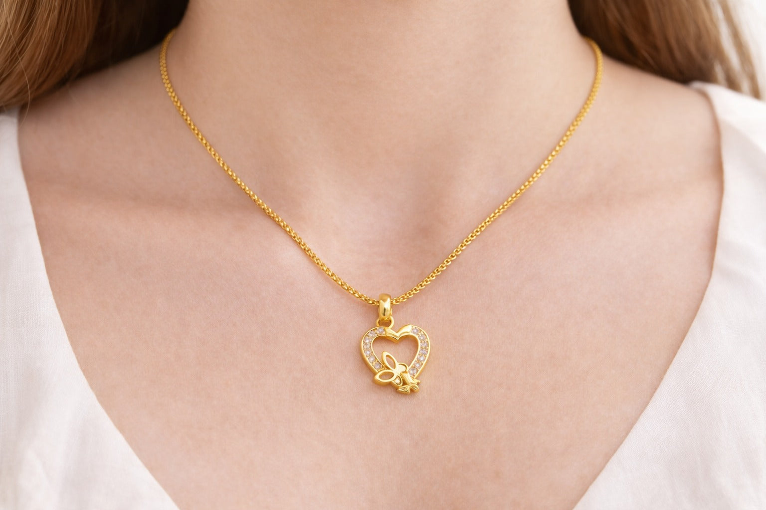 Golden Fortune Clover Pendant Necklace